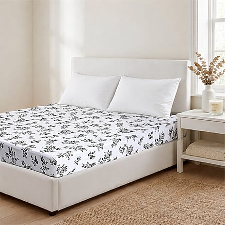 Hush Haven 6-Piece Floral Digital Print Duvet Set - inc. Reversible Quilt Cover, Fitted Sheet, 2 Housewife Pillowcases and 2 Oxford Pillowcases (200 x 200cm) - White - Black