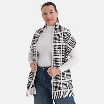 https://tjcuk.sirv.com/Products/83/5/8357217/La-Marey-Patterned-Scarf-Size-One-Size-Black-Beige_8357217_1.jpg?w=342&h=342