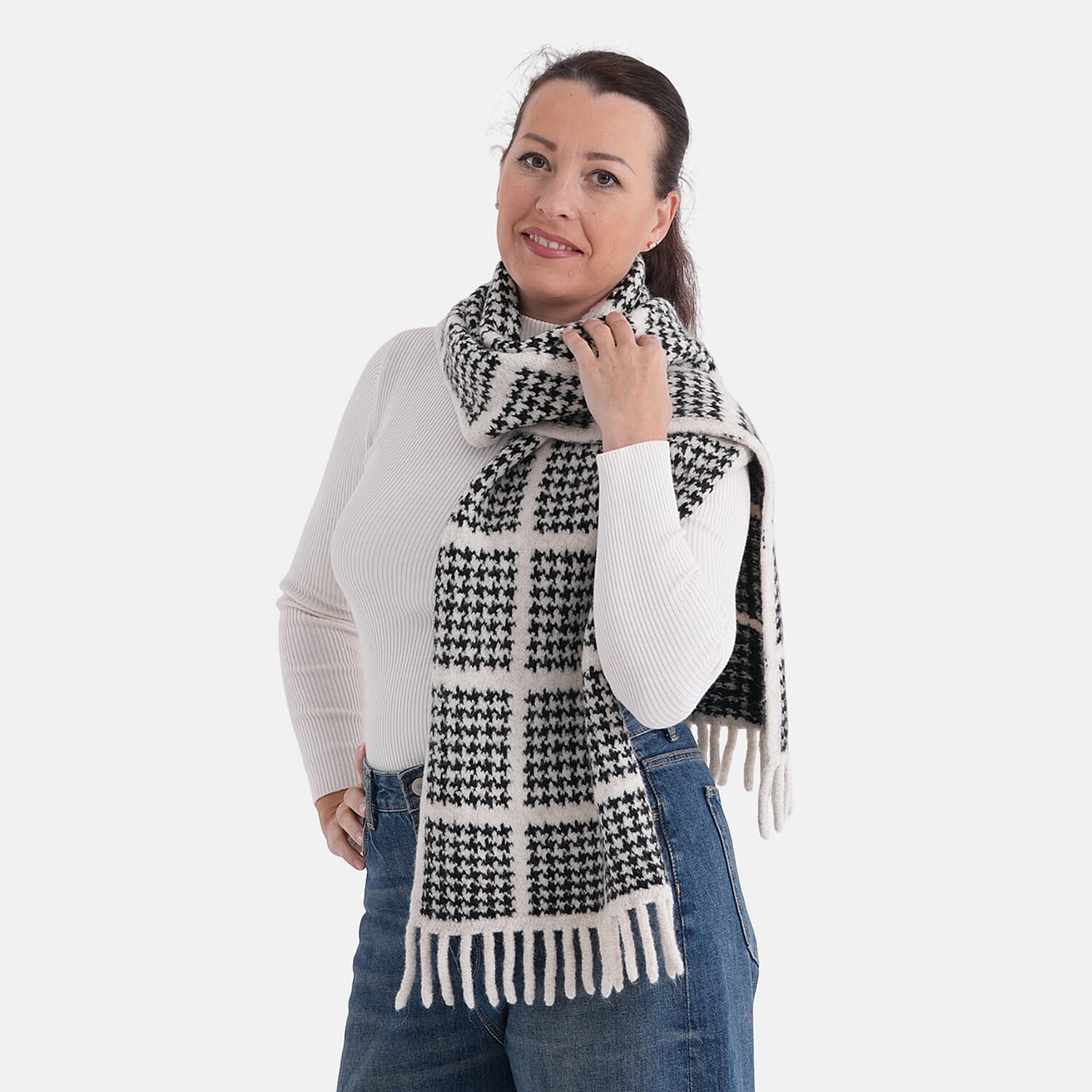 La Marey Super Soft Wool Blend Checkered Scarf with Tassel (180 X 30cm, One Size) - Black