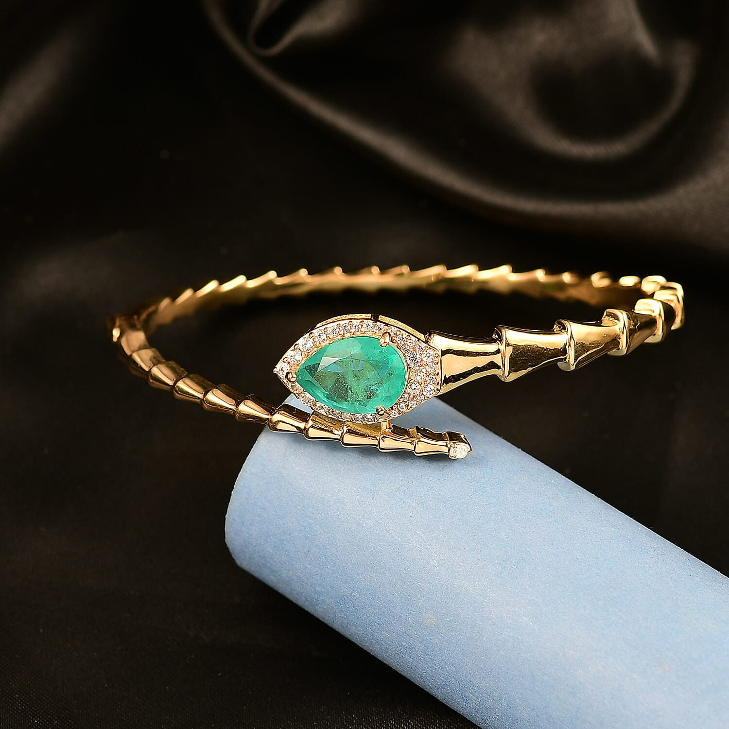 EverTrue Emeraldine Triplet Quartz, White Zircon Full Bangle Pure Yellow Brass  6.819  Ct.