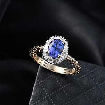 https://tjcuk.sirv.com/Products/83/5/8358305/9K-Yellow-Gold-AAA-Tanzanite-White-Diamond-Main-Stone-With-Surrounding_8358305_1.jpg?w=342&h=342
