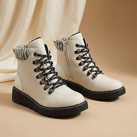 Lotus Womens Myrtle Waterproof Ankle Boot (Size 5) - Cream