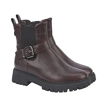 https://tjcuk.sirv.com/Products/83/5/8358892/Shoes-By-Emma-Lapari-Cleated-Sole-Ankle-Chelsea-Boots-Size-4-Bordeaux_8358892.jpg?w=342&h=342