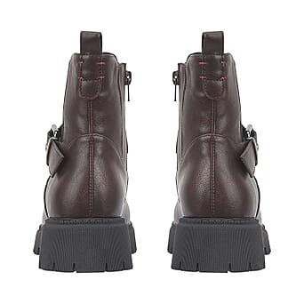 https://tjcuk.sirv.com/Products/83/5/8358892/Shoes-By-Emma-Lapari-Cleated-Sole-Ankle-Chelsea-Boots-Size-4-Bordeaux_8358892_2.jpg?w=342&h=342
