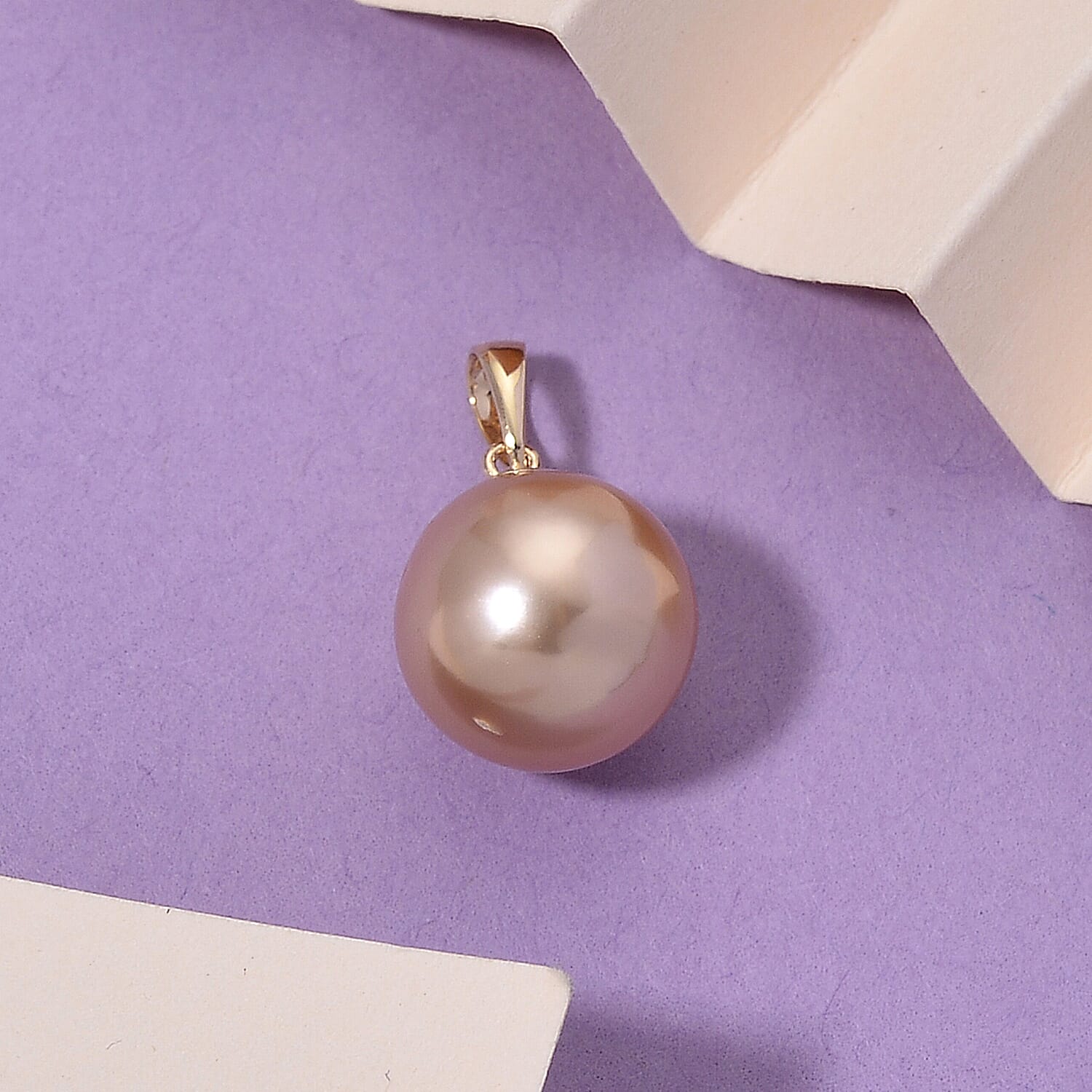 9K Yellow Gold Multi Colour Edison Pearl Pendant 8.00 Ct.