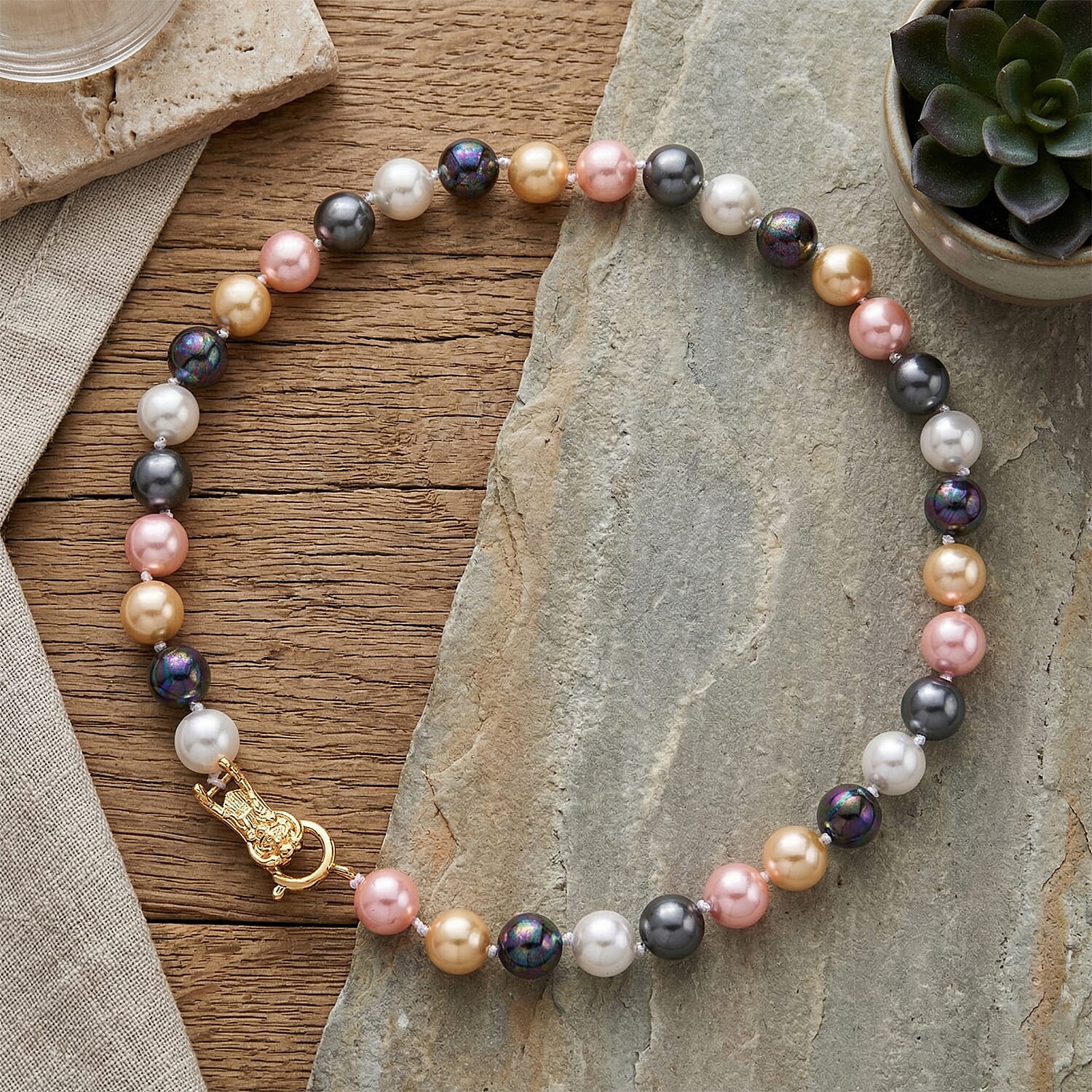 Multi Color Shell Pearl Beads Necklace (Size - 19) 350.00 Ct.