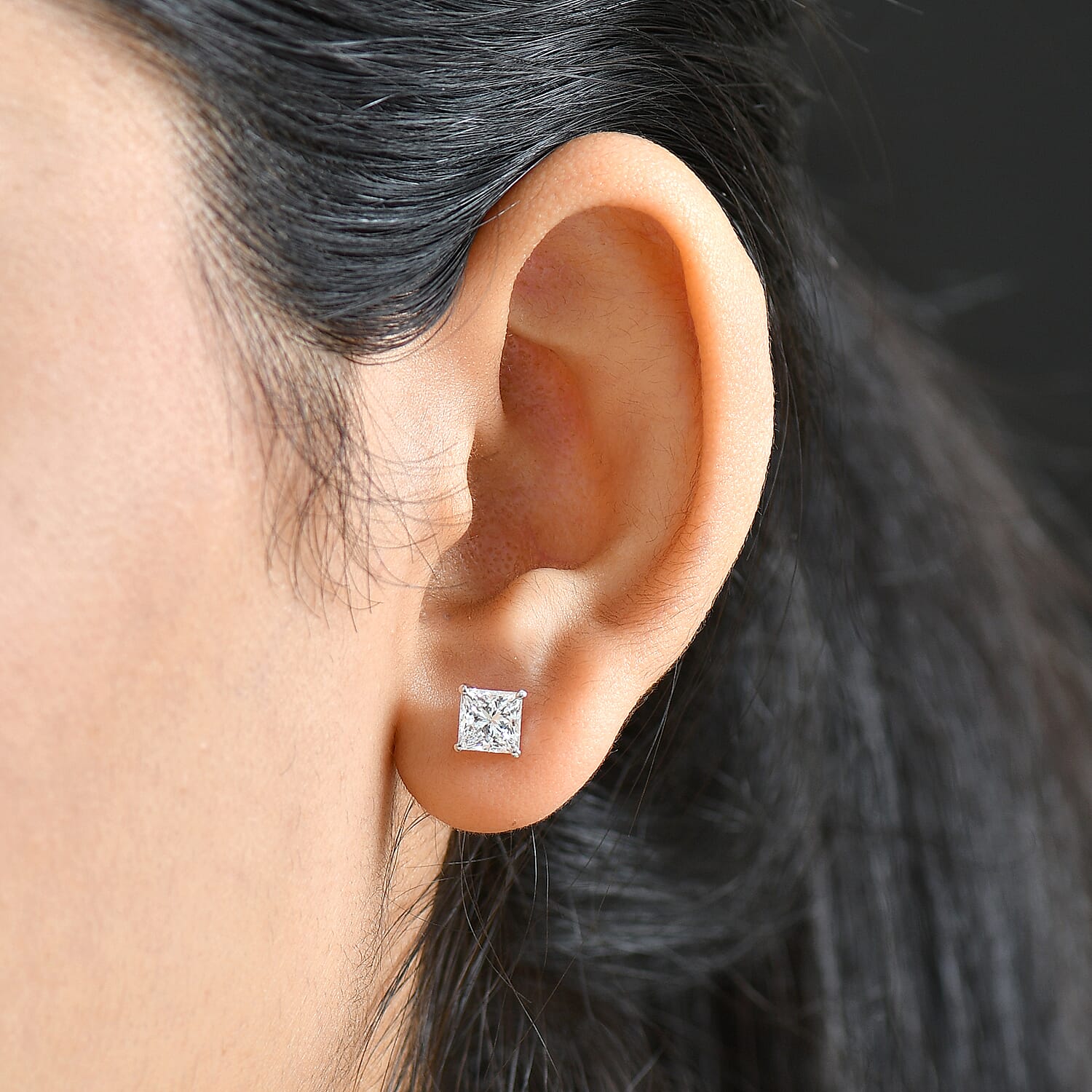 Luxuriant 950 Platinum VS Lab Grown Diamond EF, VS Solitaire Stud Push Post Earring, Platinum Wt.1.35 Gms  2.084  Ct.