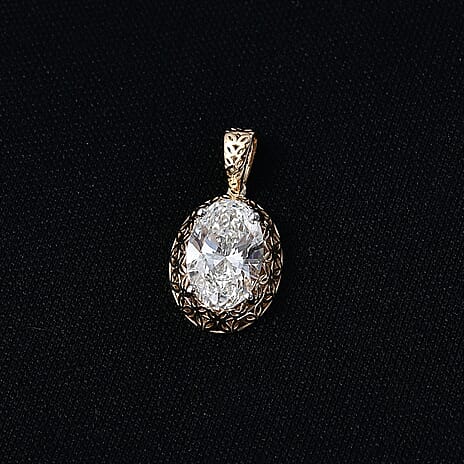 Luxuriant 14K Yellow Gold Lab Grown Diamond (VS-EF) Solitaire Pendant 2.04 Ct.