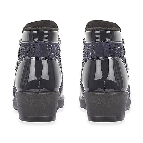 Shoetree Comfort Sadie Ladies Warm Lined Faux Sherpa Wedge Ankle Boot With Twin Zips - Diamante Trim (Size 6) - Navy