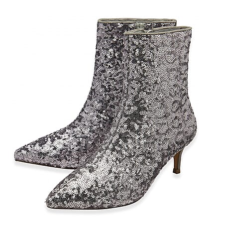 Ravel Currans Ladies Ankle Boot with Inside Zip (Size - 8) - Silver