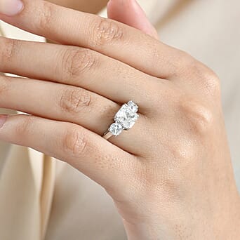 https://tjcuk.sirv.com/Products/83/6/8367797/Luxuriant-950-Platinum-VS-Lab-Grown-Diamond-VS-3-Stone-Ring-Platinum-W_8367797_2.jpg?w=342&h=342