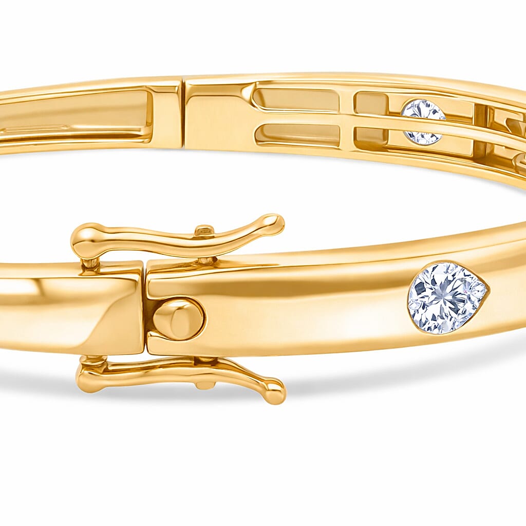 Luxuriant Lab Grown Diamond (VS-EF) Bangle (Size - 7.5) in 18K Vermeil Yellow Gold Plated Sterling Silver 2.00 Ct, Silver Wt. 17.00 Gms