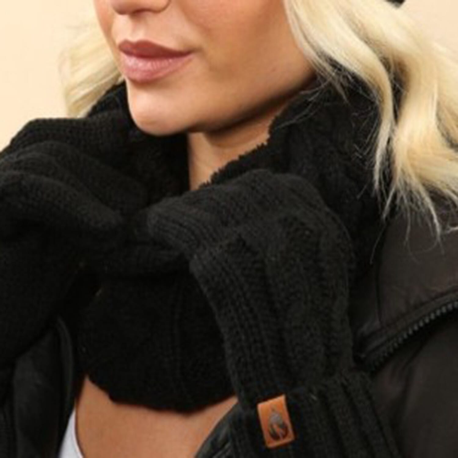 Ladies Cable Knit Fleece Lined Snood (One Size, 21 CM) - Black