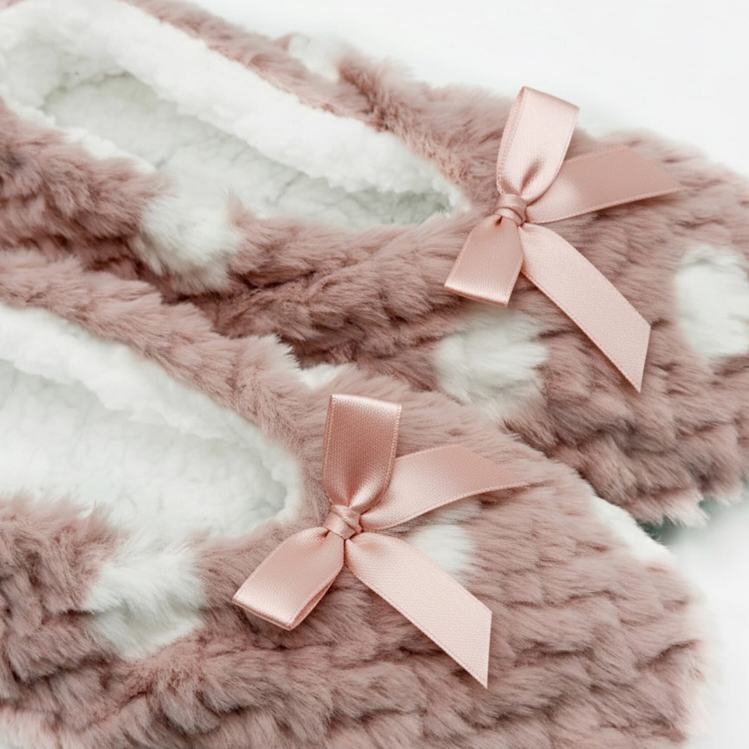 Super Soft Warm Cozy Spots Design Slipper Socks (UK 4-8) - Pink