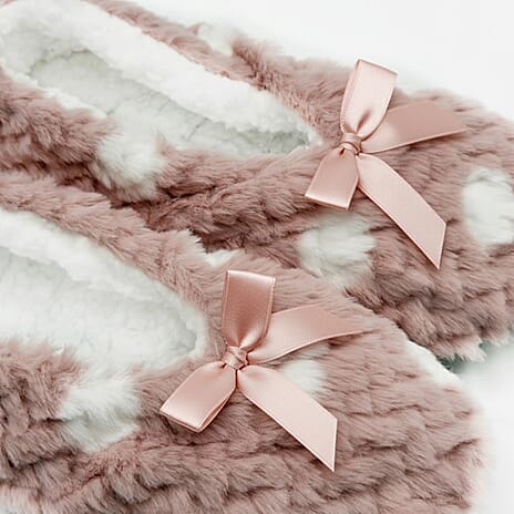 Super Soft Warm Cozy Spots Design Slipper Socks (UK 4-8) - Pink