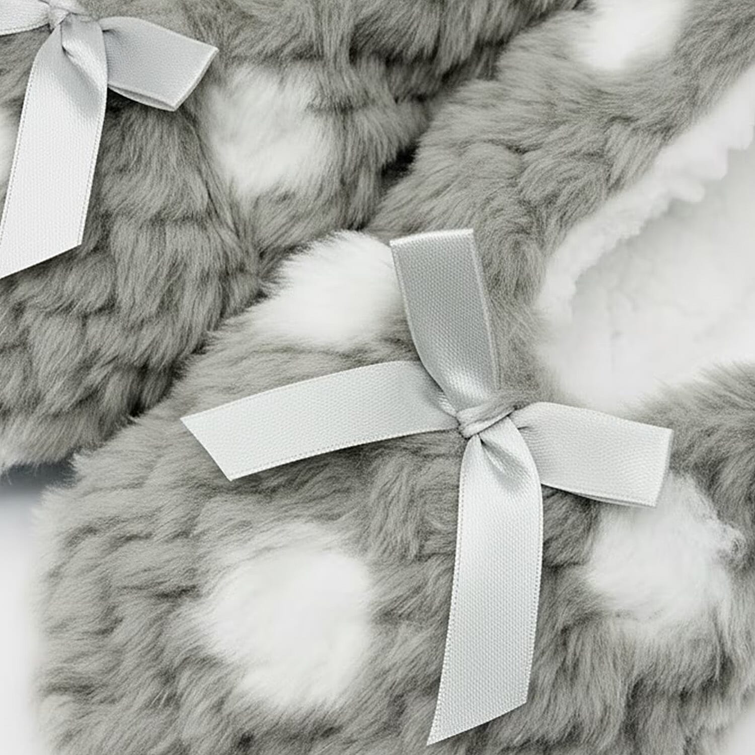 Super Soft Warm Cozy Spots Design Slipper Socks (UK 4-8) - Grey