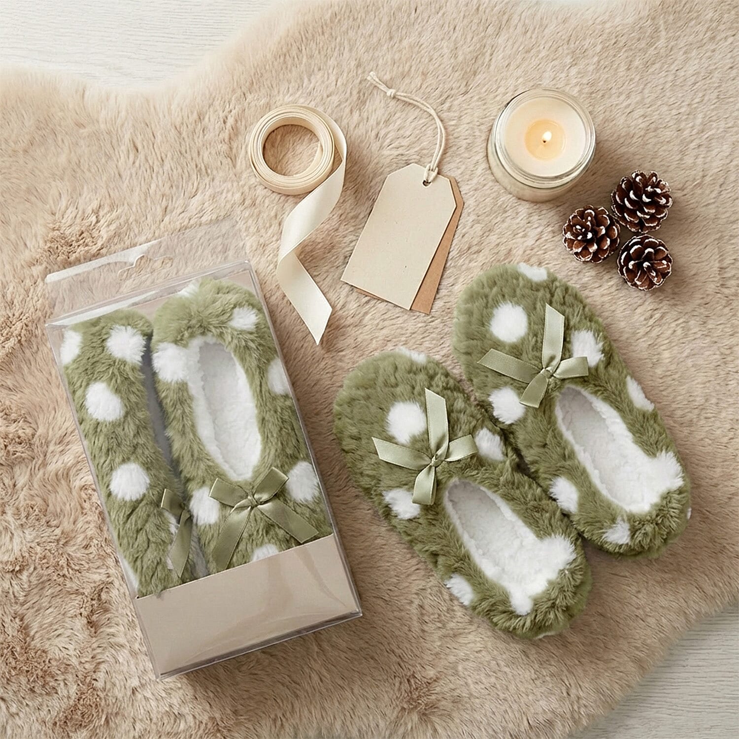 Super Soft Warm Cozy Spots Design Slipper Socks (UK 4-8) - Khaki