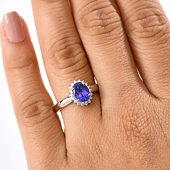 https://tjcuk.sirv.com/Products/83/7/8375305/950-Platinum-AAAA-Tanzanite-White-Diamond-EF-VS-Solitaire-Ring-Platinu_8375305_2.jpg?w=342&h=342