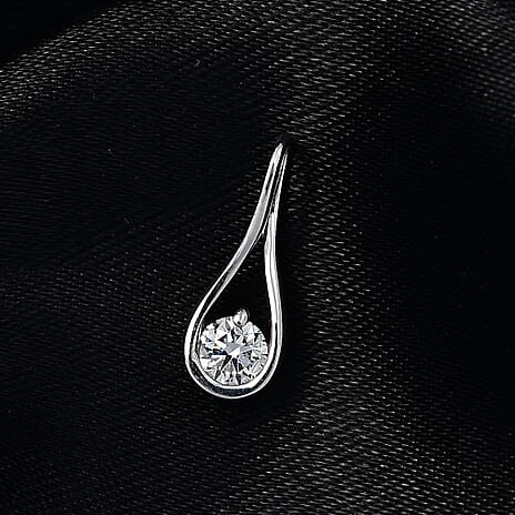 Luxuriant Lab Grown Diamond (SI-GH) Solitaire Pendant in Rhodium Overlay Sterling Silver