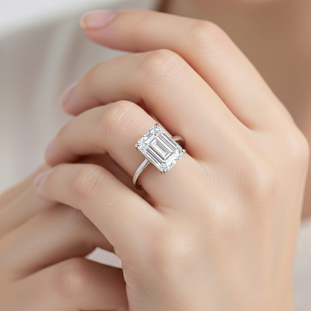 Luxuriant 950 Platinum IGI Certified Lab Grown Diamond (VS-1F) Ring 10.01 Ct, Platinum Wt. 9.60 Gms.