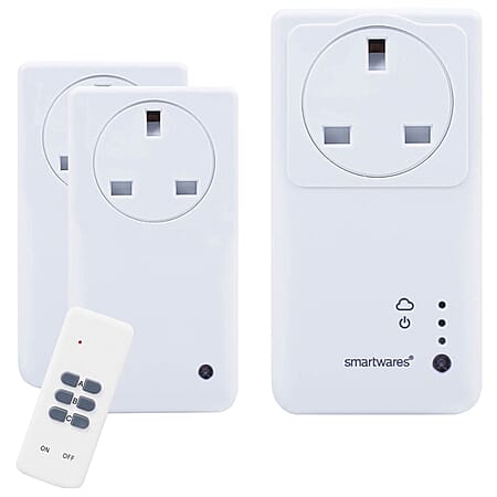 Smartware Remote Control Wireless 3 UK Plugs - White