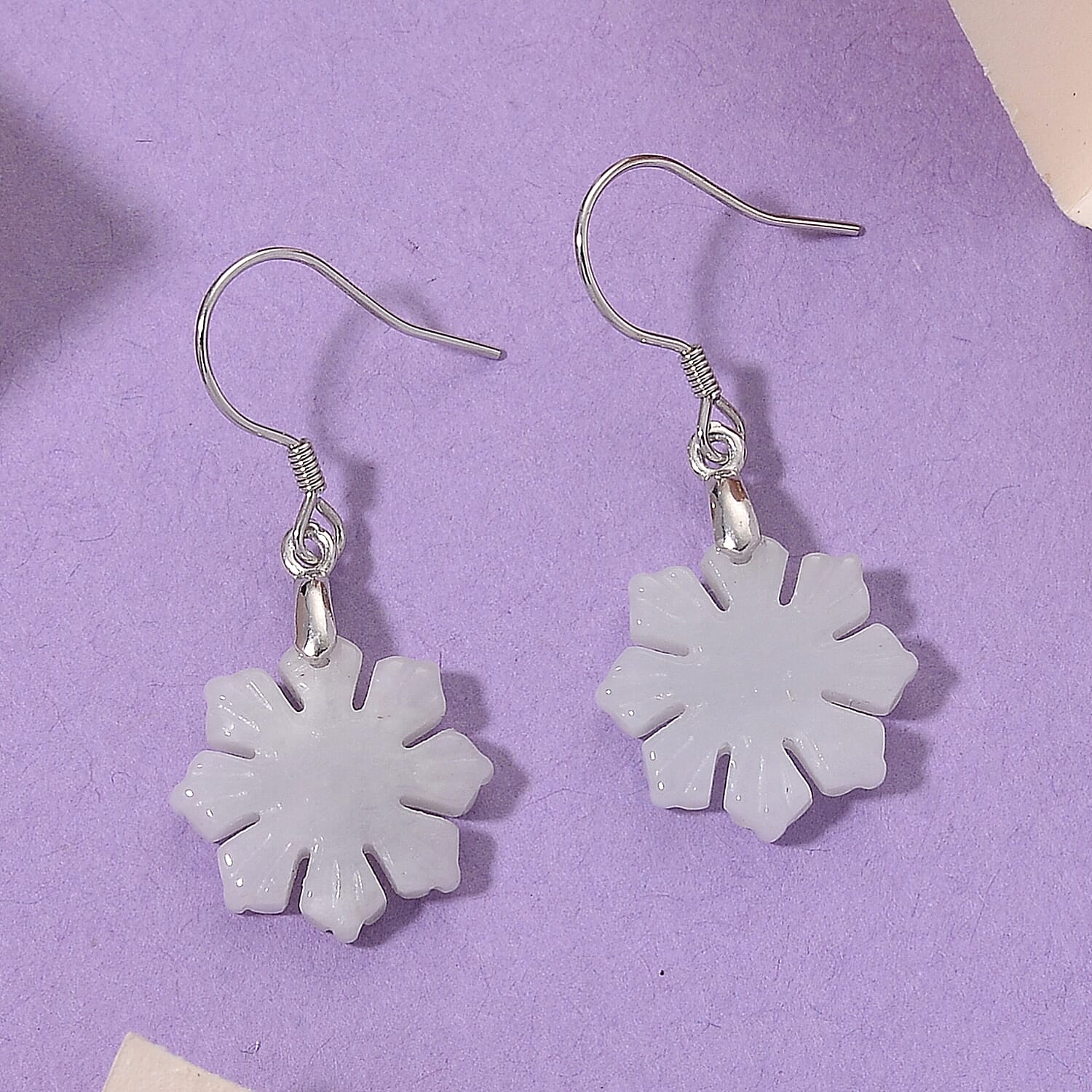D'Joy White Jade Snowflake Earring in Rhodium Overlay Sterling Silver 20.00 Ct.