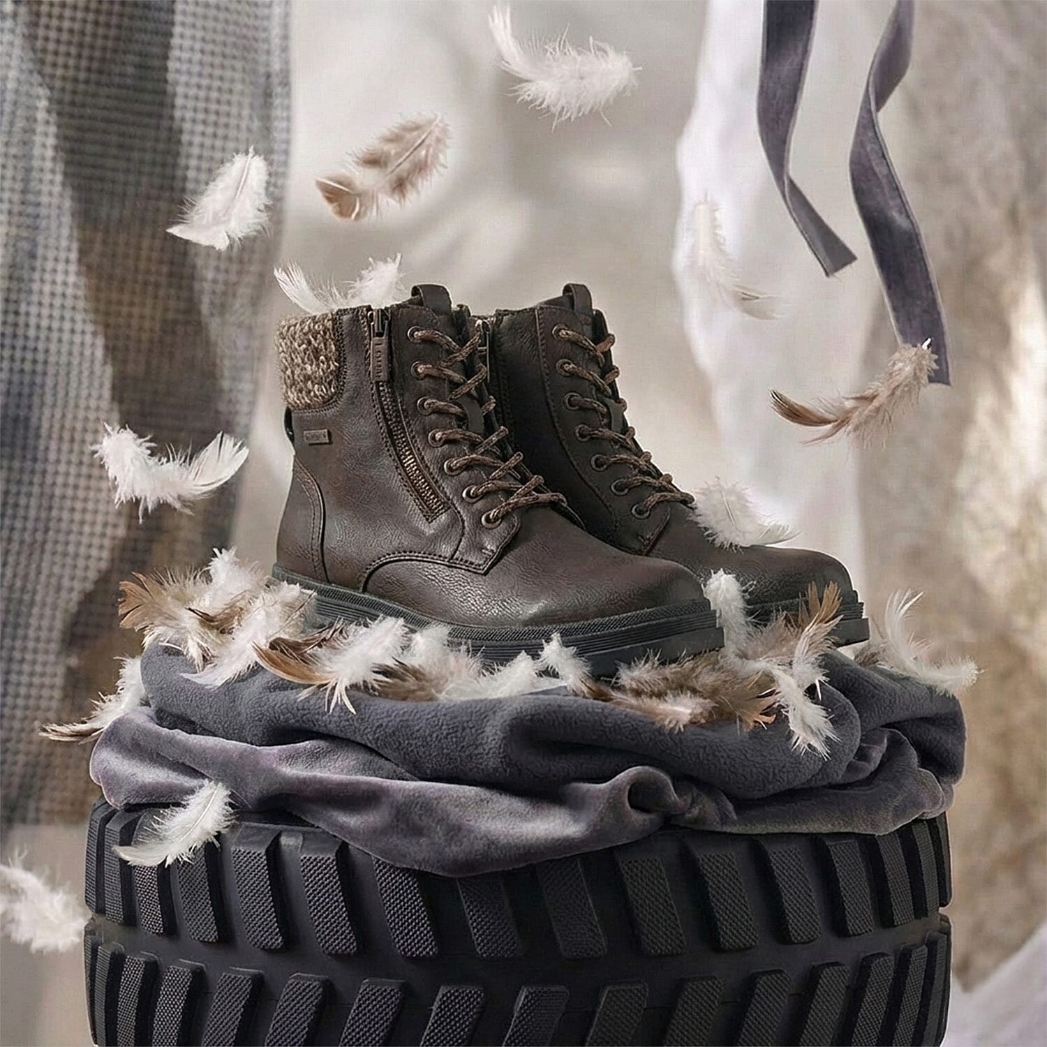 Lotus Saundra Ladies Lace Up Ankle Boots