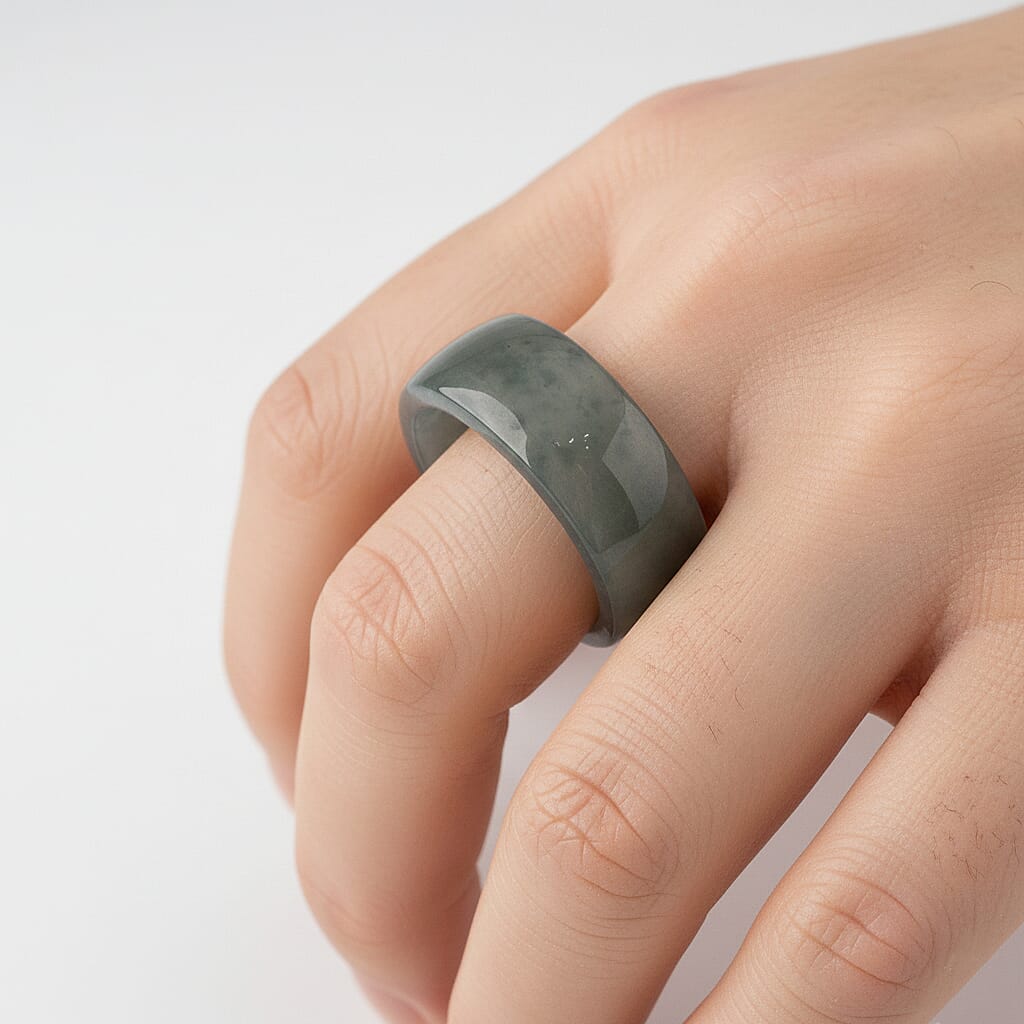Natural Jade Stone Ring  45.000  Ct.
