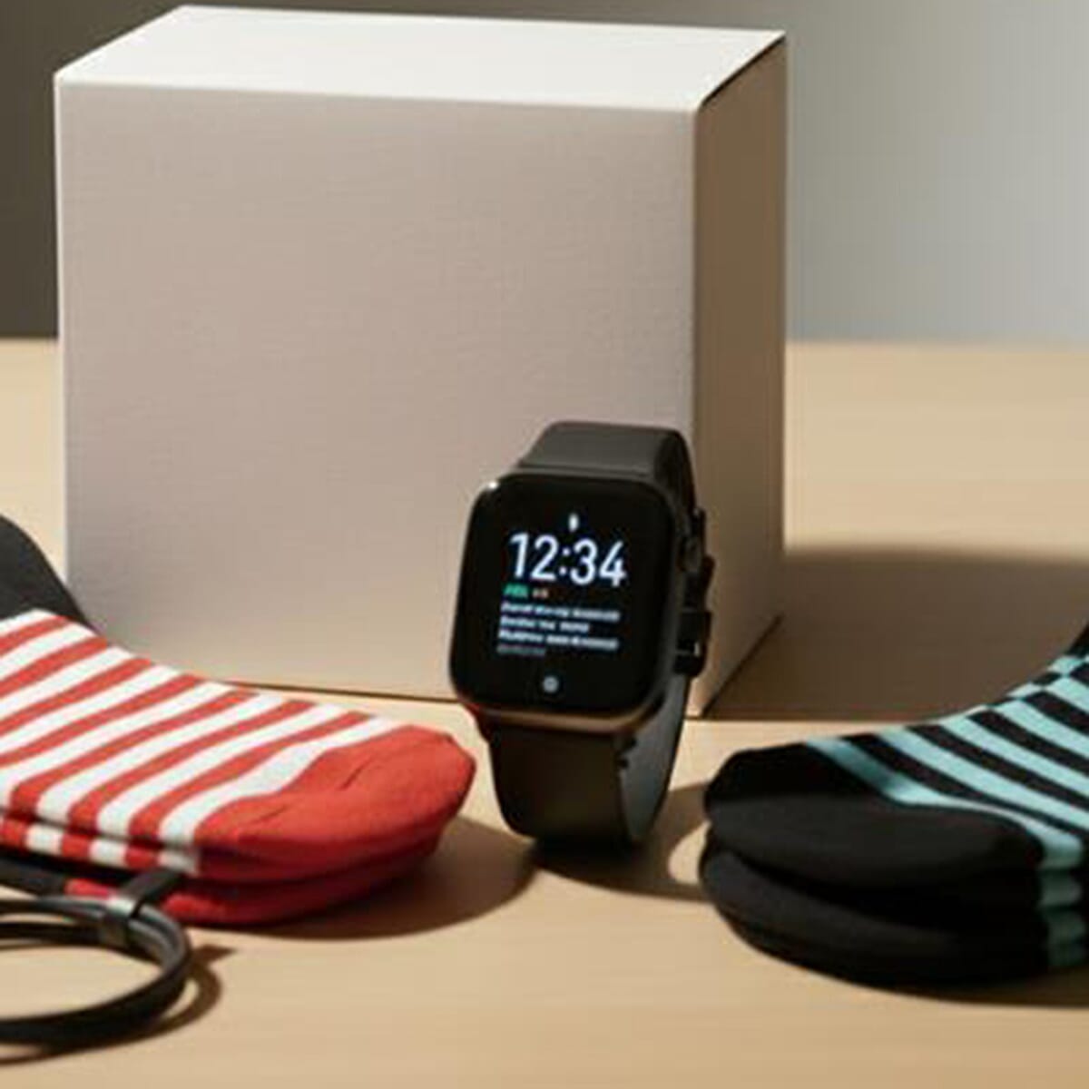 BIGGEST-GIFT-OFFER-Smart-Watch-with-Happy-Socks-3pk-Multi-Colour