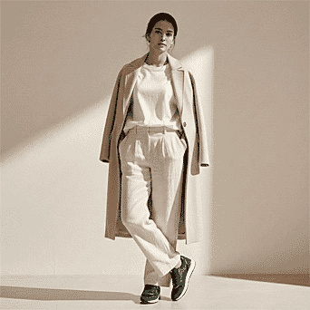 https://tjcuk.sirv.com/Products/83/7/8379162/Lotus-Venus-Ladies-Trainers-Size-7-Green-Black_8379162_3.jpg?w=342&h=342