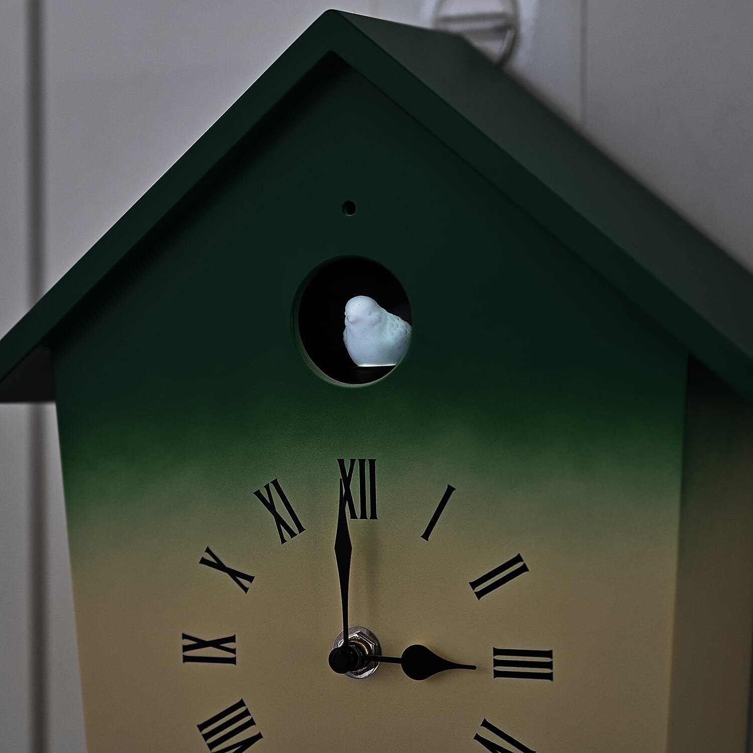 Modern Cuckoo Wall Clock with Pendulum Powered by 3 x AA Batteries (Not Incl.) - Singing Bird with Automatic Night-Time Silent Mode - Green
