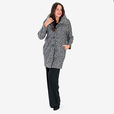 Sugar Crisp Made In Italy Four Button Boucle Coat With Pockets (One Size) - White - Black
