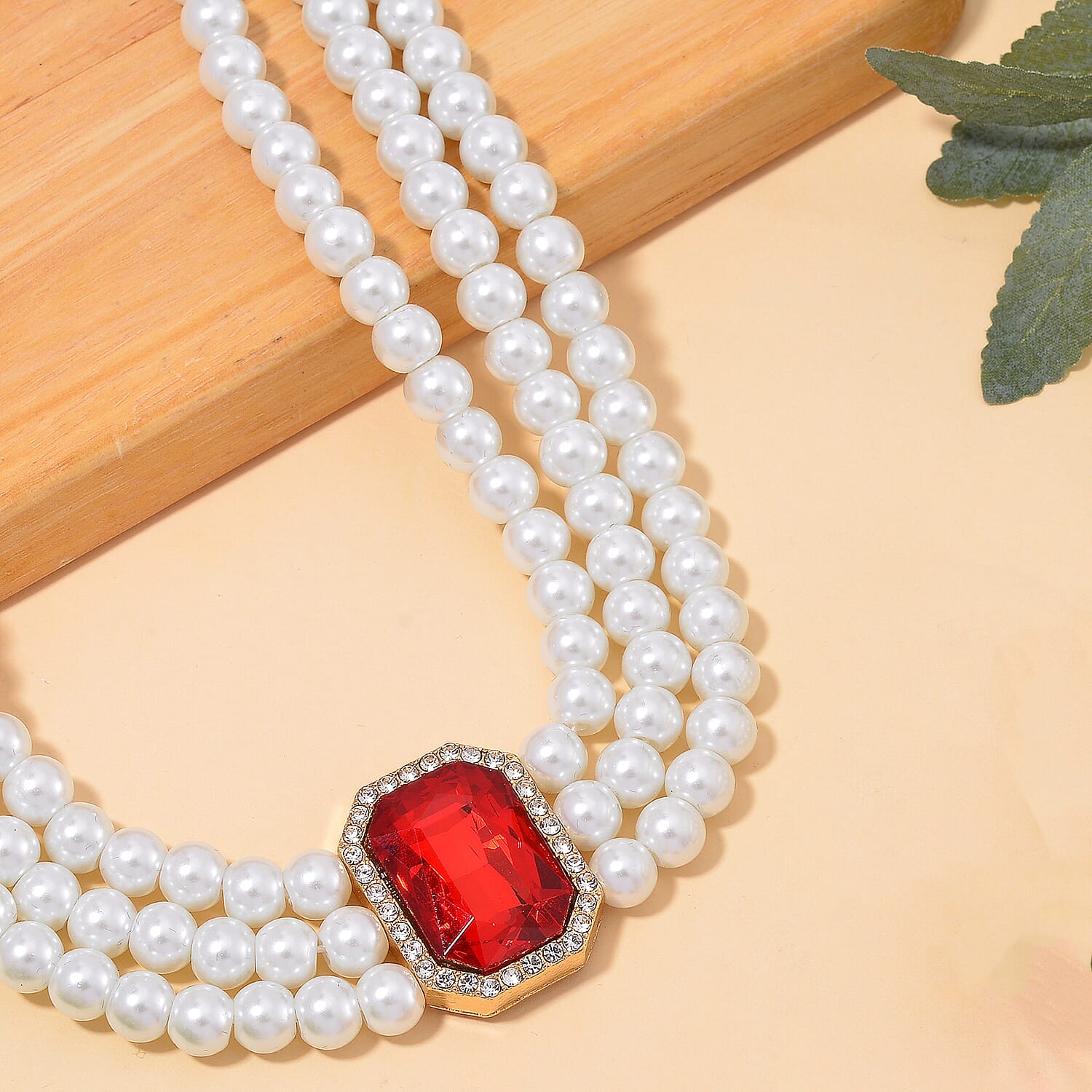 White Crystal, Red and White Glass Pearl Choker Necklace (Size - 16) 0.03 Ct.