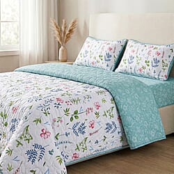 Hush Haven Floral Pinsonic Bedding Set &ndash; 4 Piece Quilt Set with Fitted Sheet & Pillowcases
