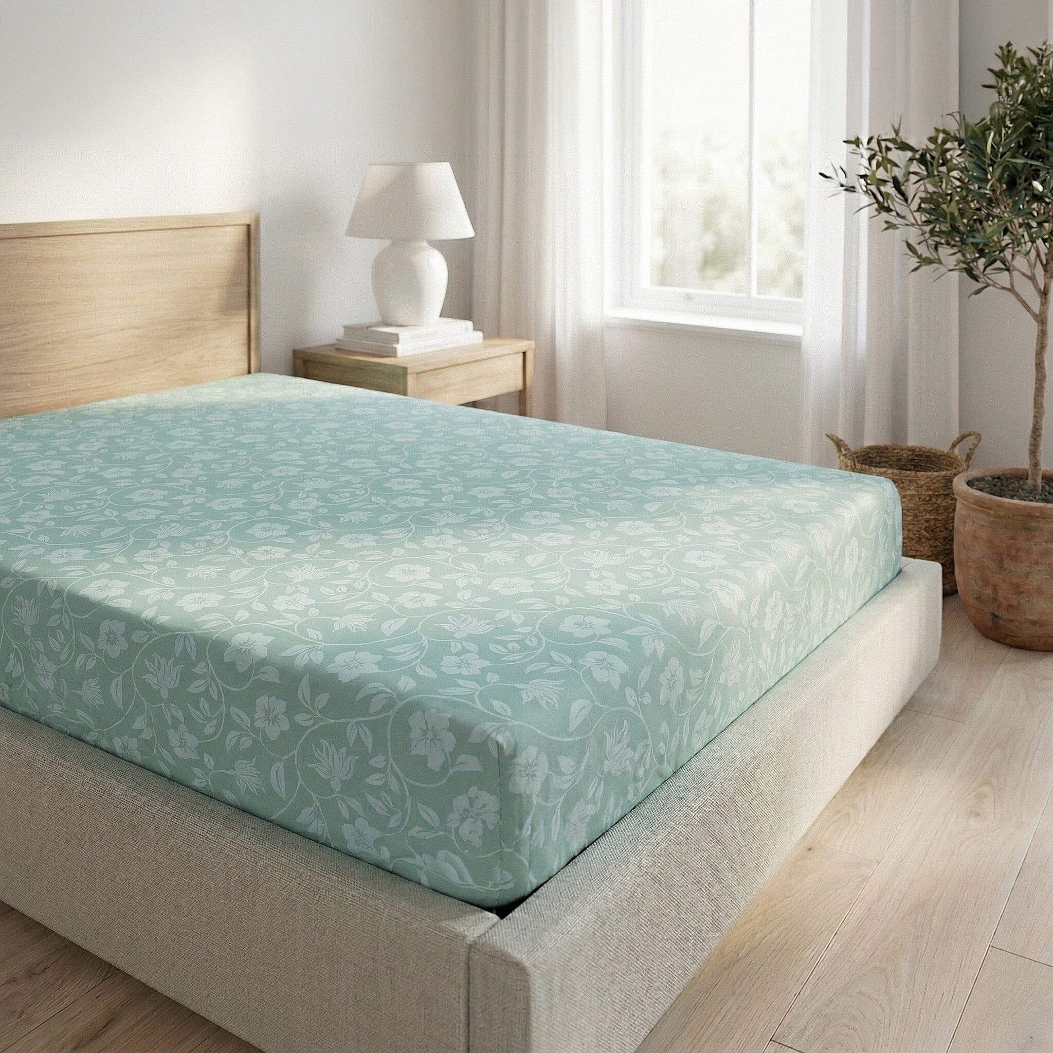 Hush Haven Floral Pinsonic Bedding Set &ndash; 4 Piece Quilt Set with Fitted Sheet & Pillowcases