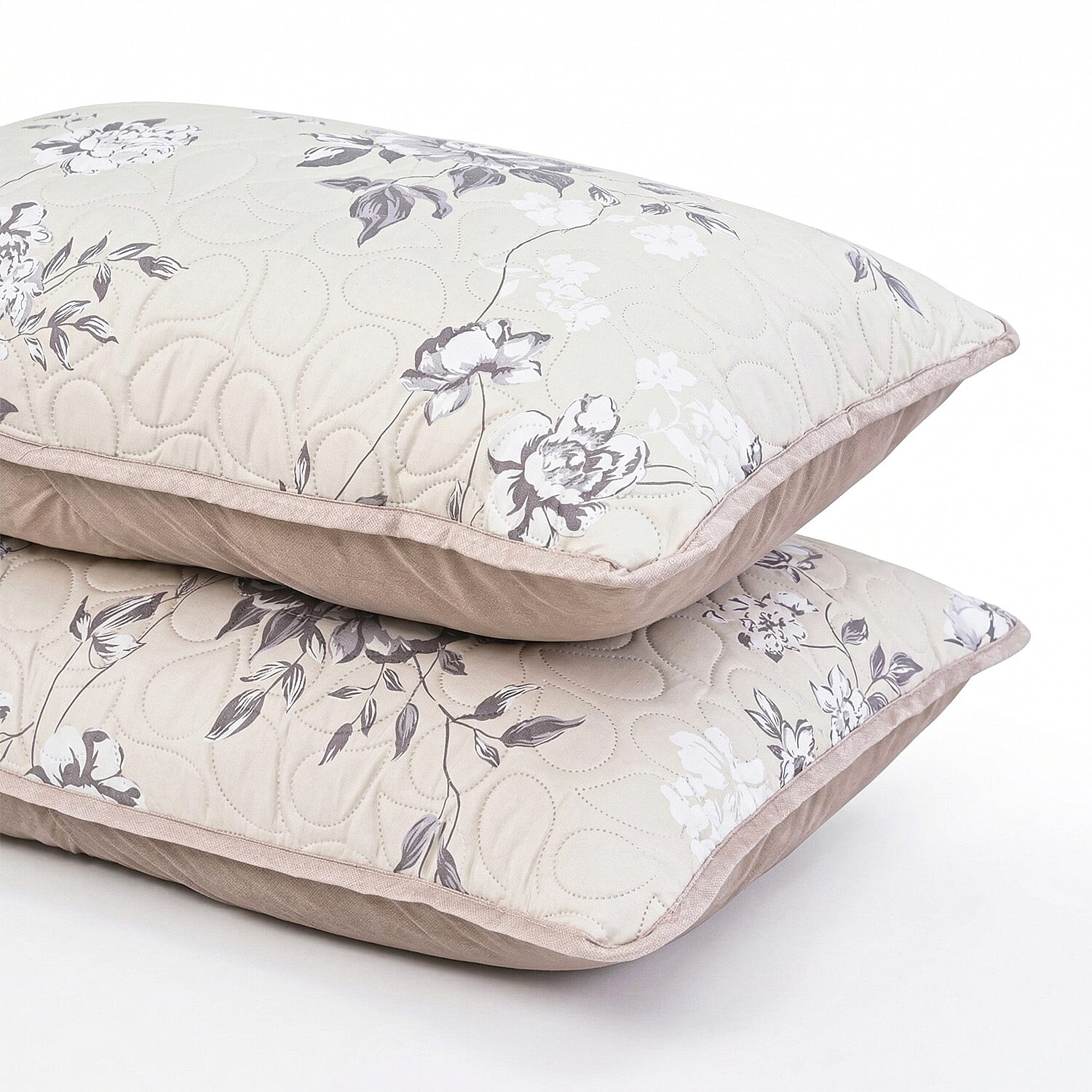 Hush Haven Floral Pinsonic Bedding Set &ndash; 4 Piece Quilt Set with Fitted Sheet & Pillowcases