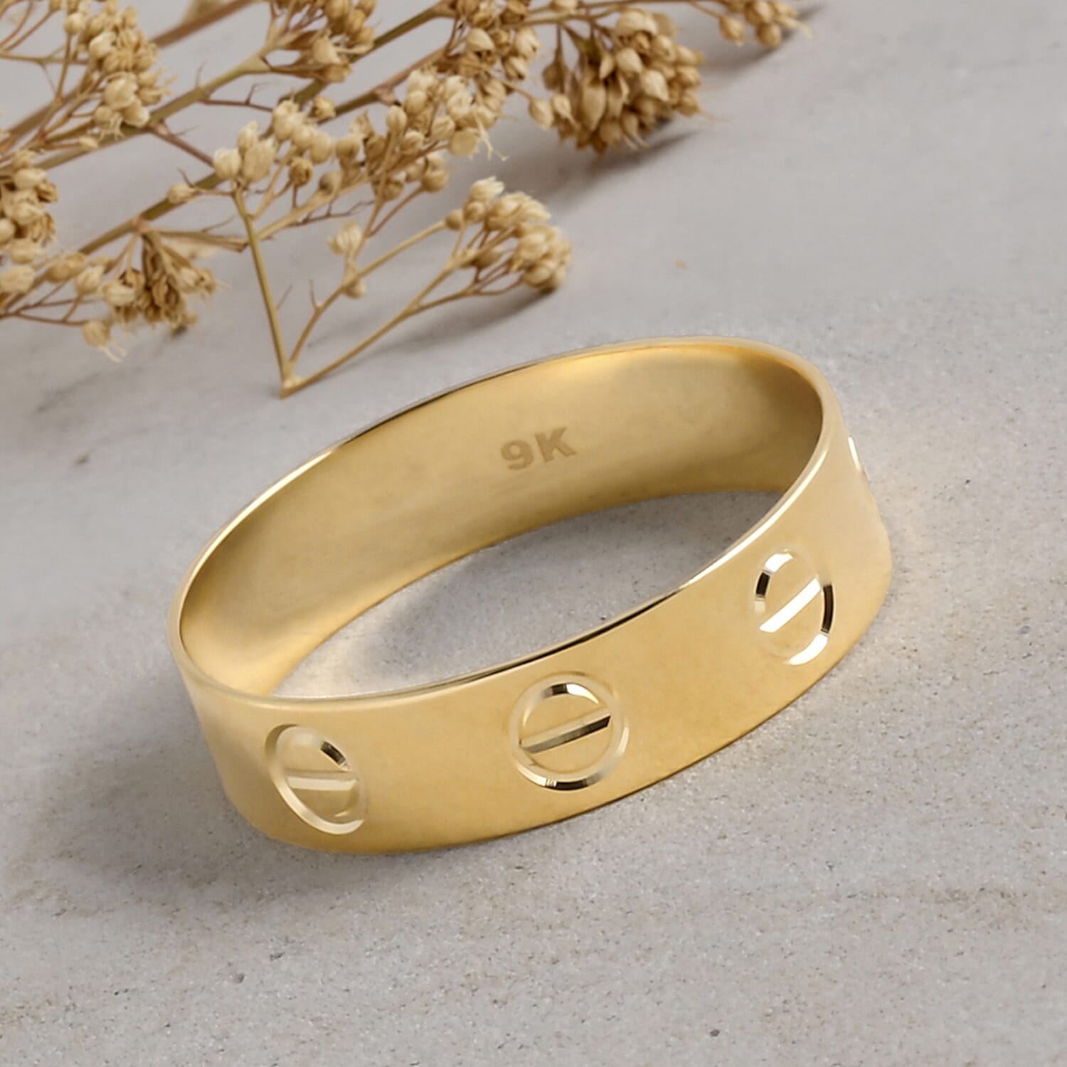 9K Yellow Gold Screw Band Ring, Gold Wt. 1.40 Gms