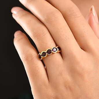 https://tjcuk.sirv.com/Products/84/1/8412184/D-Joy-Rhodolite-Garnet-5-Stone-Ring-in-18K-YG-PlatingSterling-Silver-2_8412184_2.jpg?w=342&h=342