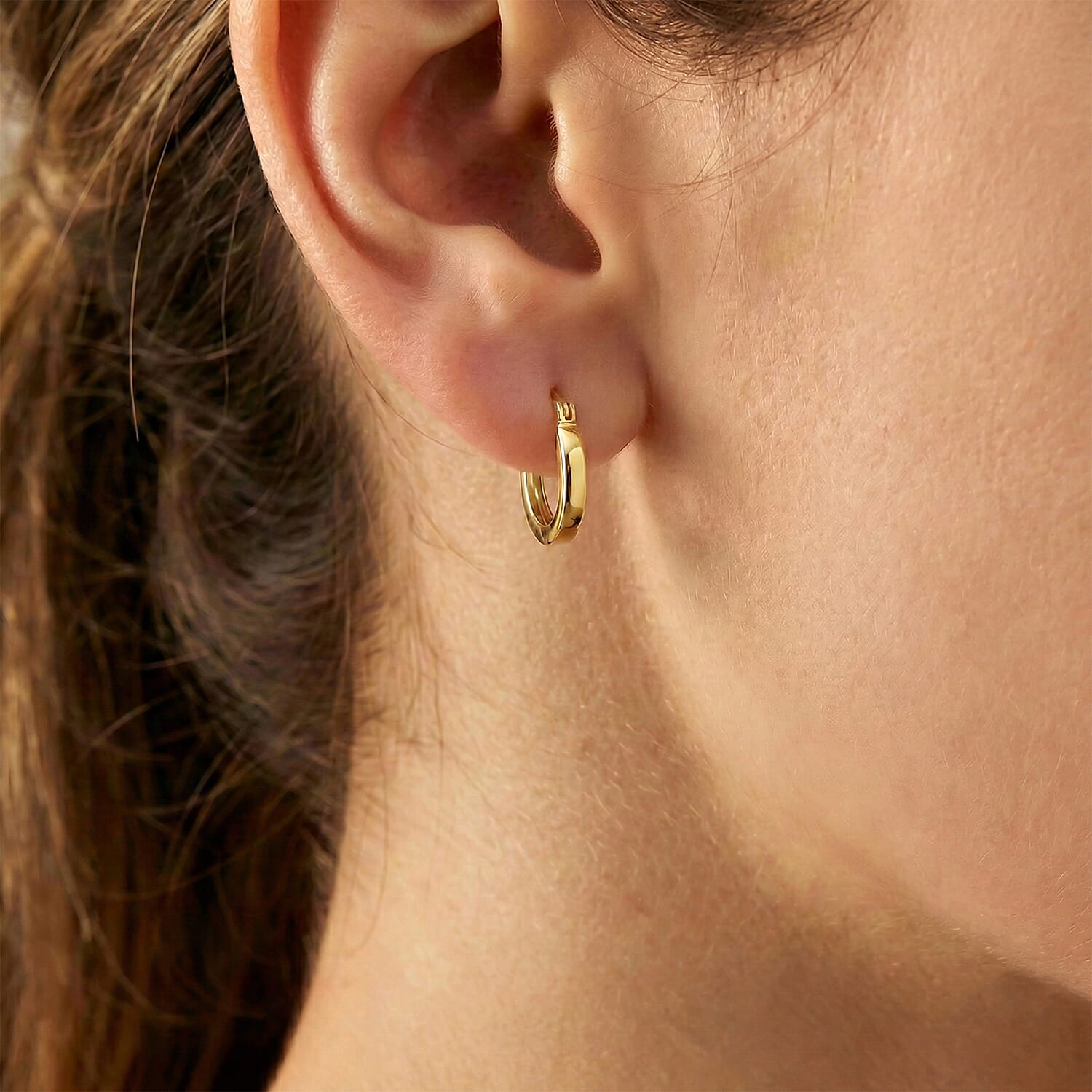 9K Yellow Gold Hoop Earring with Clasp
