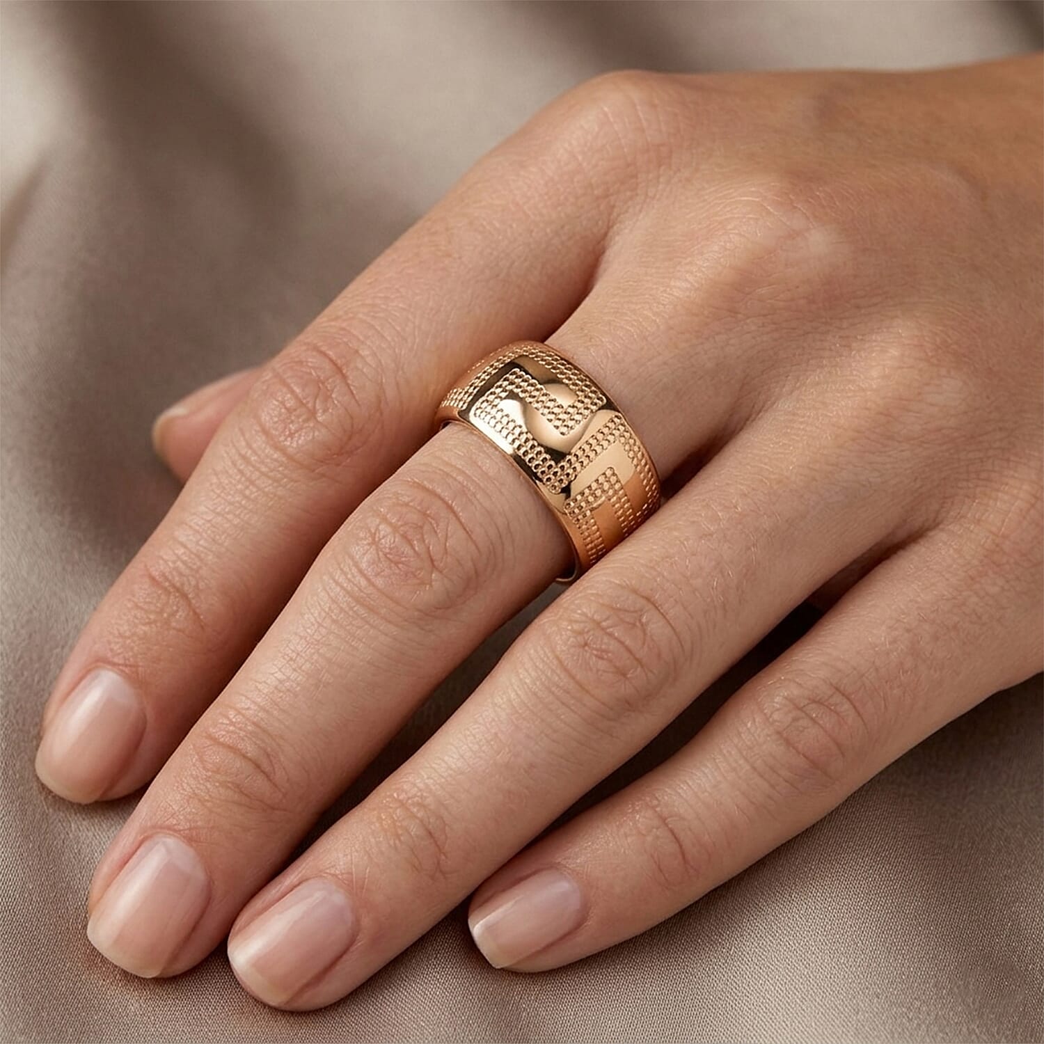 9K Yellow Gold Italian Made Greek Key Design Band Ring