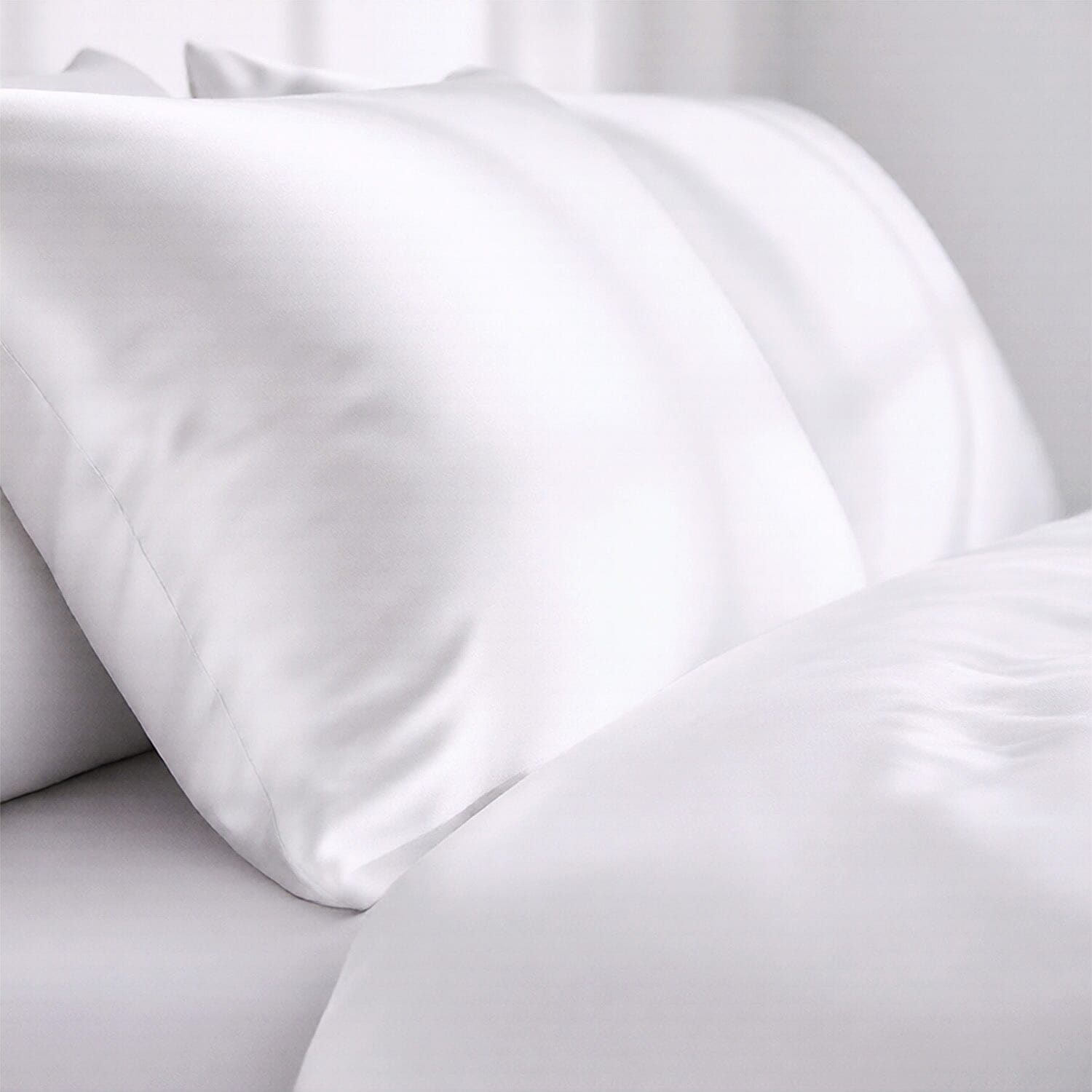 Hush Haven 100% Mulberry Silk Pillowcase with MOP Button (50x75 cm) - Ivory