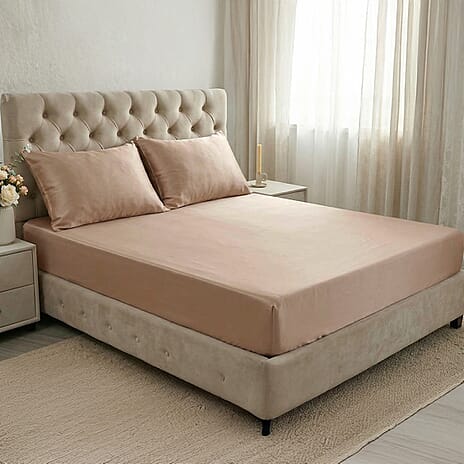 Hush Haven 4-Piece 100% Mulberry Silk Bedding Set includes - Flat Sheet, Deep Fitted Sheet - 2pc Mother of Pearl Button Pillowcases (230 x 275cm) - Grey