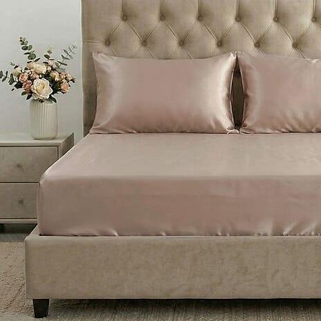 Hush Haven 4-Piece 100% Mulberry Silk Bedding Set includes - Flat Sheet, Deep Fitted Sheet - 2pc Mother of Pearl Button Pillowcases (230 x 275cm) - Grey