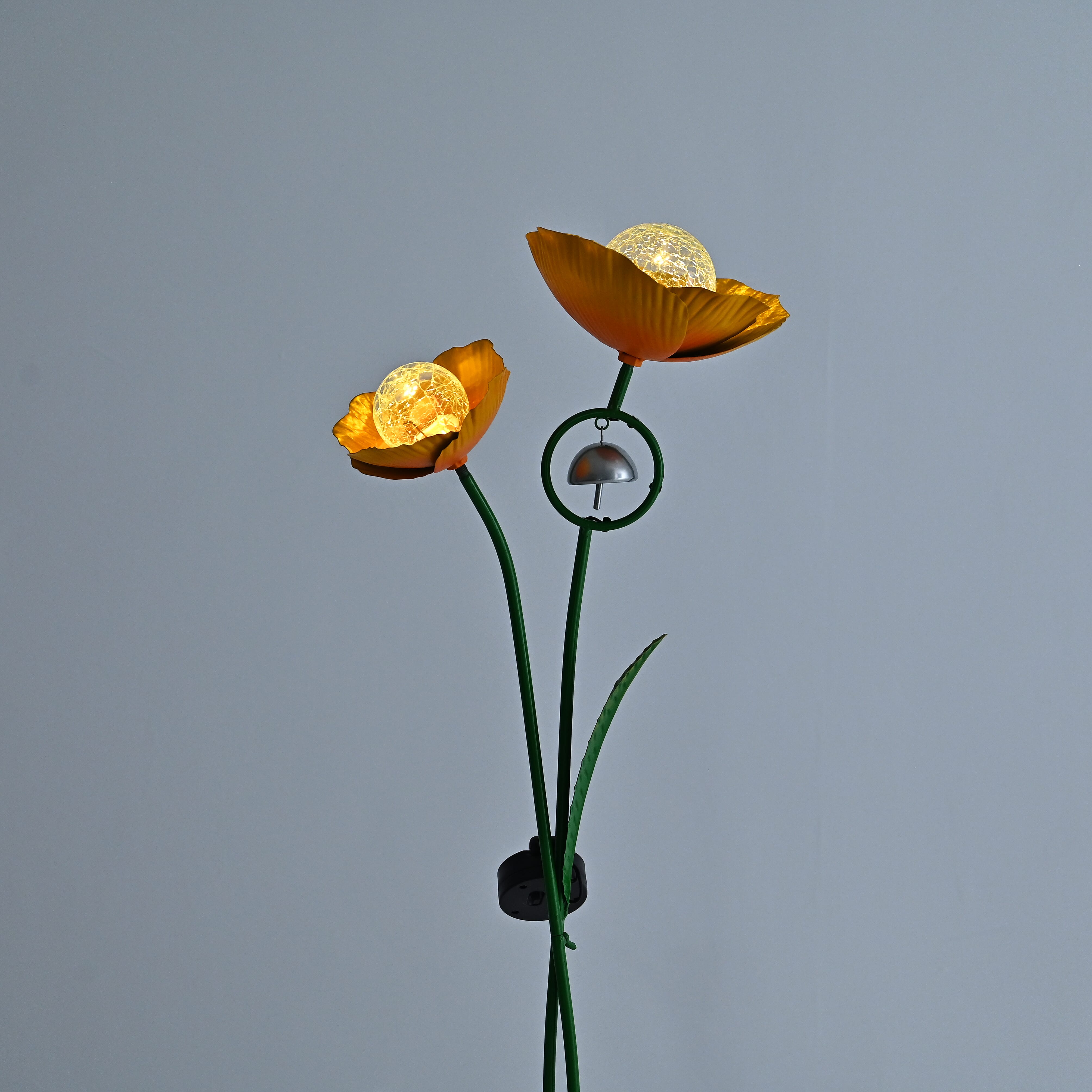 LIVMORE Solar Flower Garden Stake (91cm) - Yellow & Green