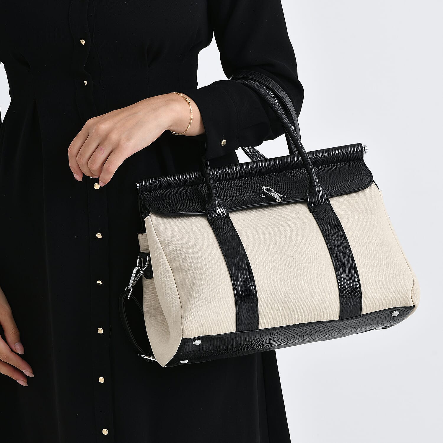 Crossbody Bag with Multiple Zipped Pockets (34x15x29cm) - Black & White