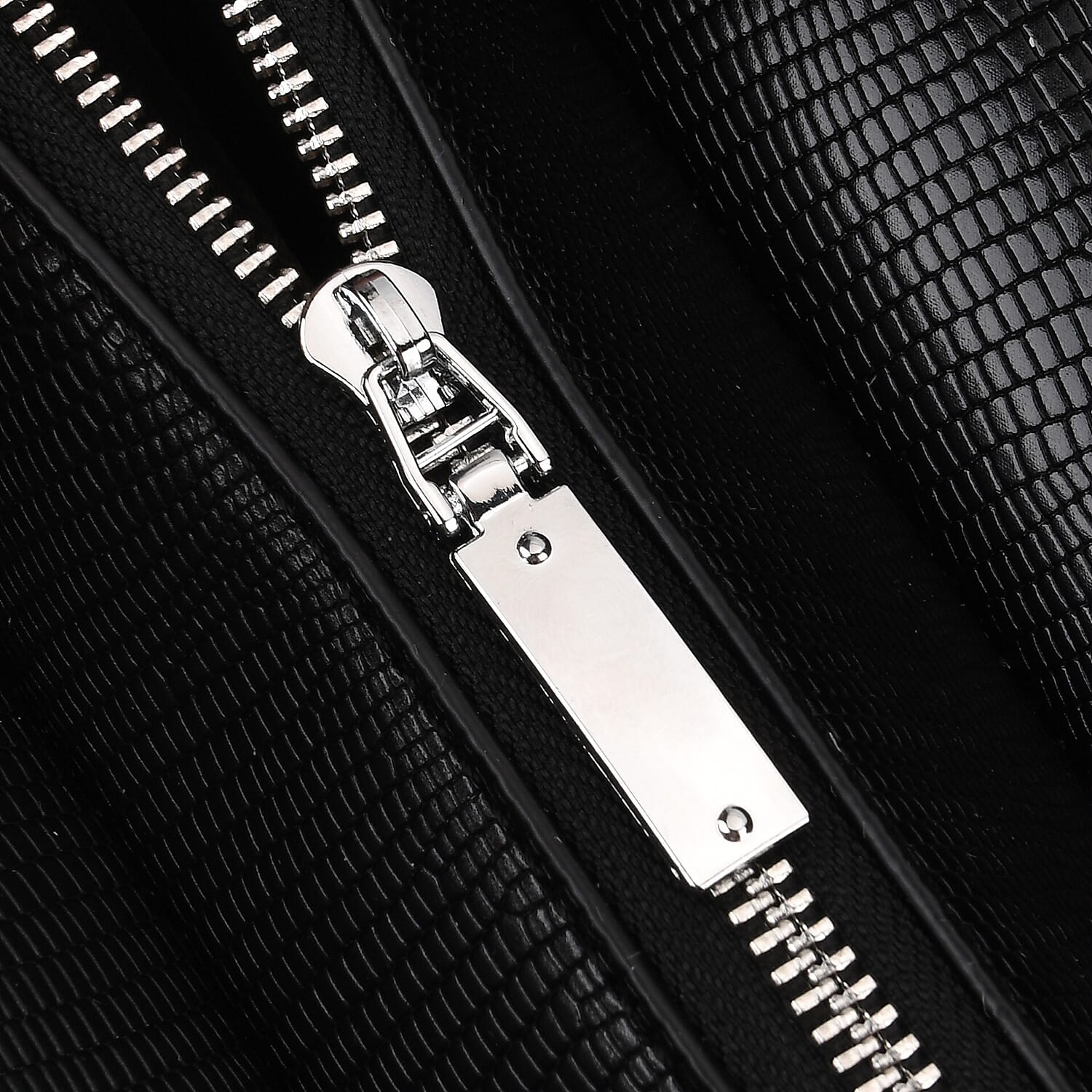 Crossbody Bag with Multiple Zipped Pockets (34x15x29cm) - Black & White