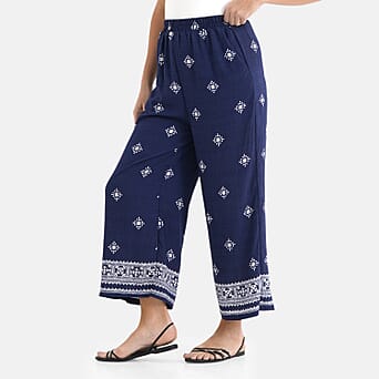 https://tjcuk.sirv.com/Products/84/1/8415012/La-Marey-Printed-Jean-and-Pant-Trouser-Size-L-XL-Black_8415012_3.jpg?w=342&h=342