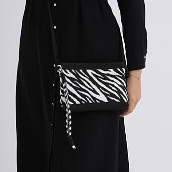 https://tjcuk.sirv.com/Products/84/1/8415398/Zebra-Print-Shoulder-Bag-Black-White_8415398_3.jpg?w=342&h=342