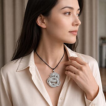 https://tjcuk.sirv.com/Products/84/1/8415921/Natural-White-Jade-Stone-Necklace-165-000-Ct_8415921_1.jpg?w=342&h=342