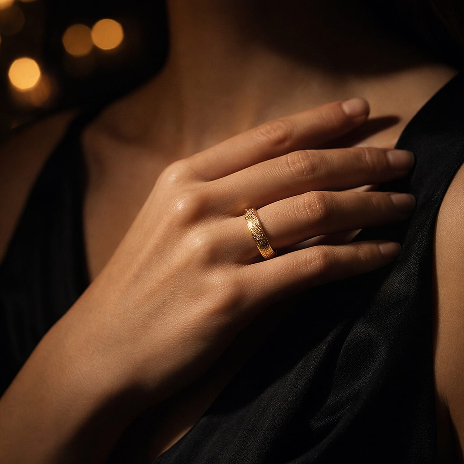 Maestro Collection - 9K Yellow Gold Italian Made Band Ring